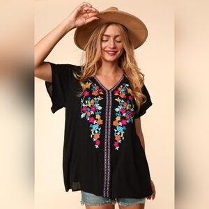 Haptics Embroidered Floral Black Women's Top Sz 1X